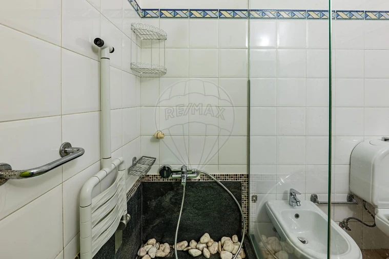 Apartamento T3 para Venda em Aljezur Foto 2