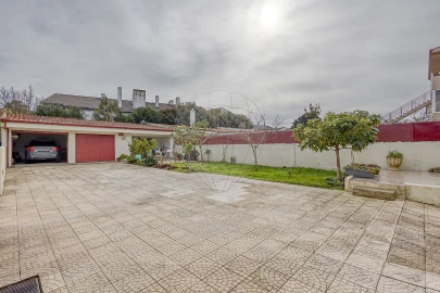 Moradia T4 para Venda em Cidade da Maia