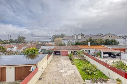 Moradia T4 para Venda em Cidade da Maia