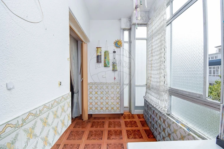 Apartamento T2 para Venda em Rio de Mouro Foto 19