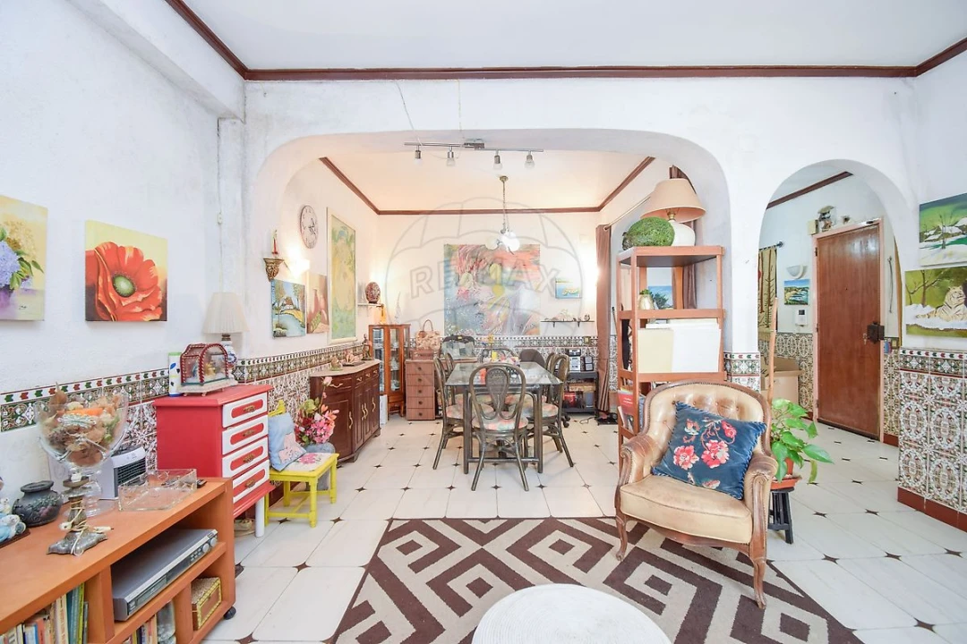 Apartamento T2 para Venda em Rio de Mouro Foto 10