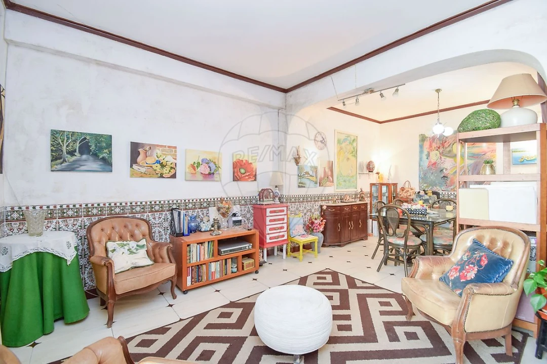 Apartamento T2 para Venda em Rio de Mouro Foto 9