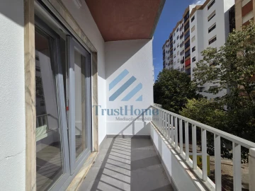 Apartamento T2 para Venda em Cacém e São Marcos