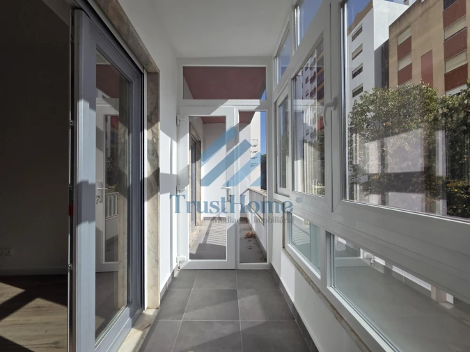 Apartamento T2 para Venda em Cacém e São Marcos Foto 12