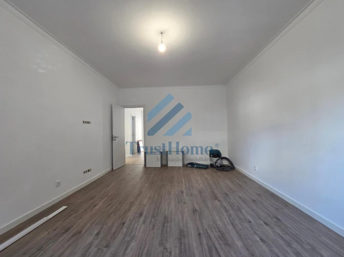 Apartamento T2 para Venda em Cacém e São Marcos Foto 5