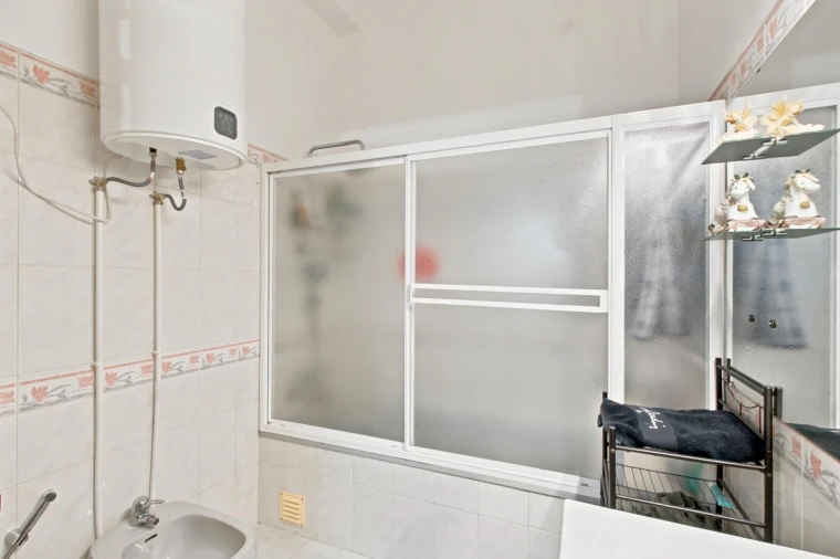 Apartamento T4 para Venda em Algueirão-Mem Martins Foto 10