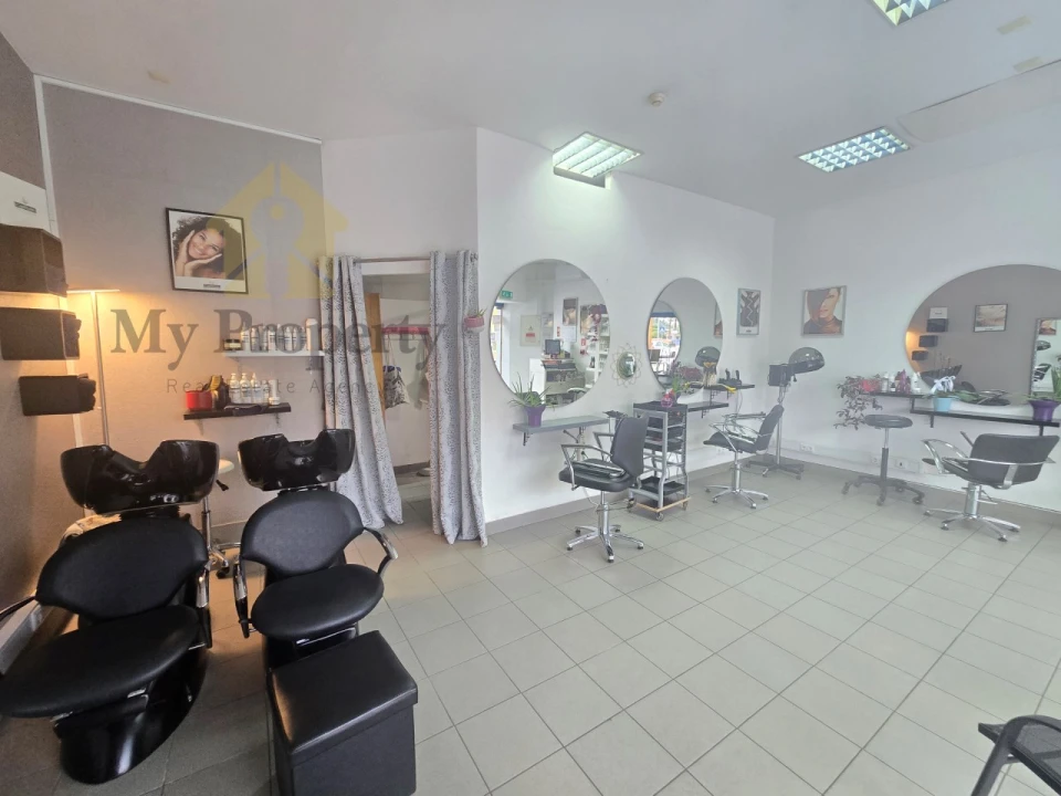 Negócio para Arrendamento em Albufeira e Olhos de Água Foto 4