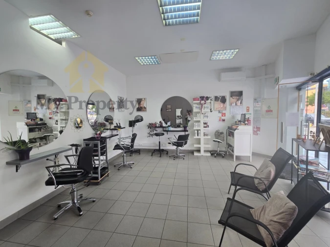 Negócio para Cedência de Quotas em Albufeira e Olhos de Água Foto 2