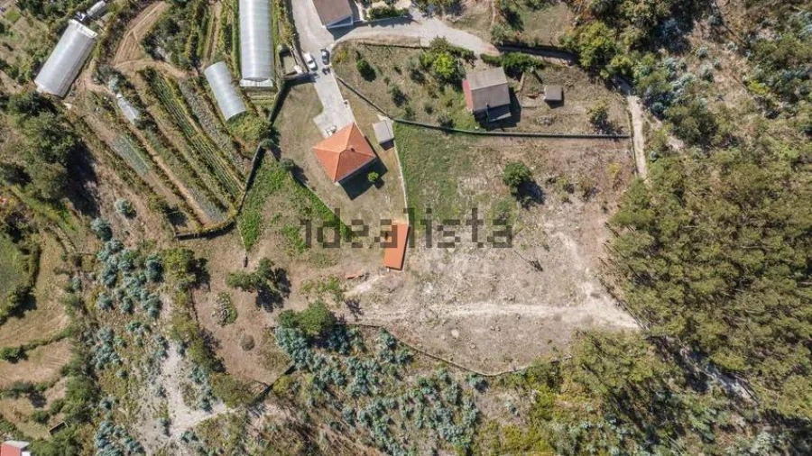 Moradia T3 para Venda em Travassos Foto 3
