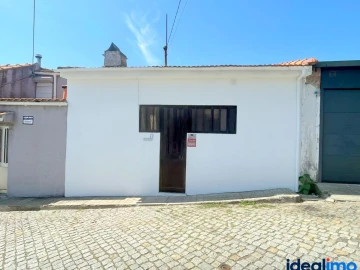 Moradia T1 para Venda em Pedrouços