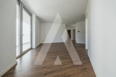 Apartamento T2 para Venda em Santo Antonio dos Olivais