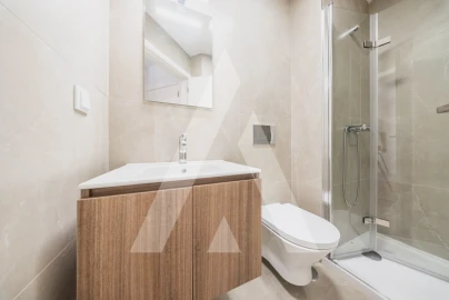 Apartamento T2 para Venda em Santo Antonio dos Olivais