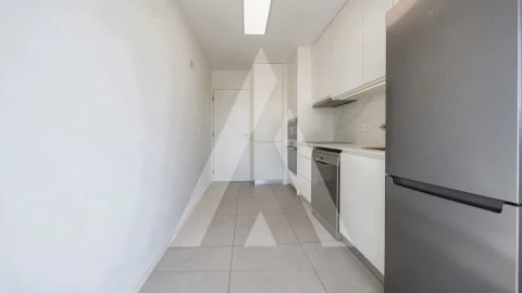 Apartamento T2 para Venda em Santo Antonio dos Olivais
