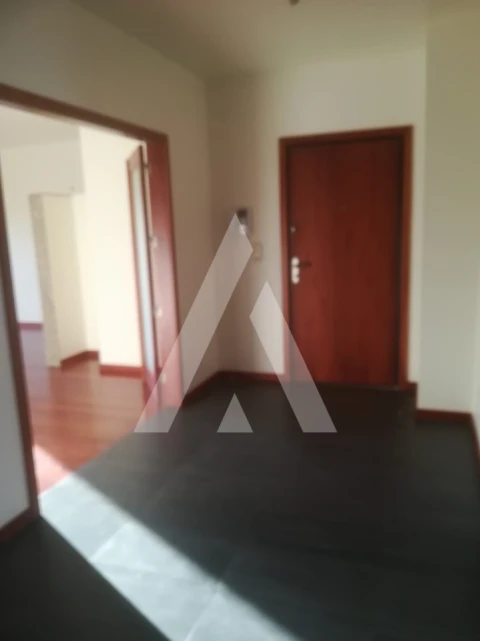 Apartamento T2 para Arrendamento em Darque