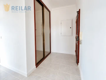 Apartamento T2 para Venda em Santa Iria de Azoia, São João da Talha e Bobadela
