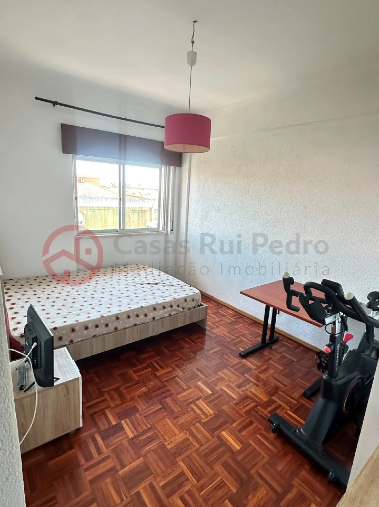 Apartamento T3 para Venda em Rio de Mouro Foto 23