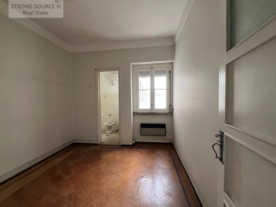 Apartamento T4 para Venda em Arroios Foto 21