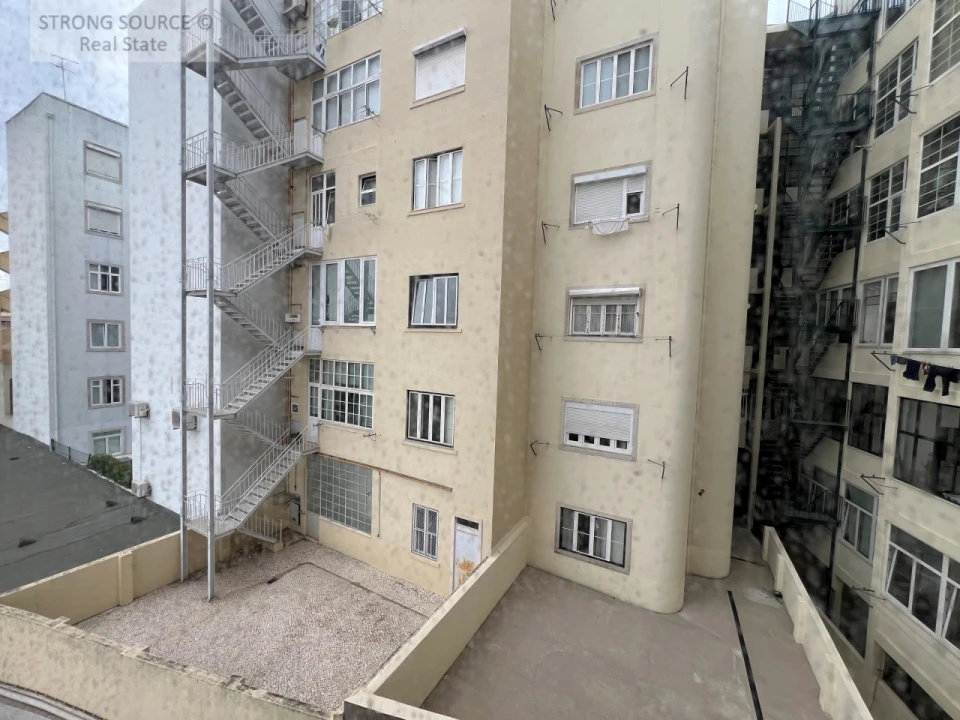 Apartamento T4 para Venda em Arroios Foto 51