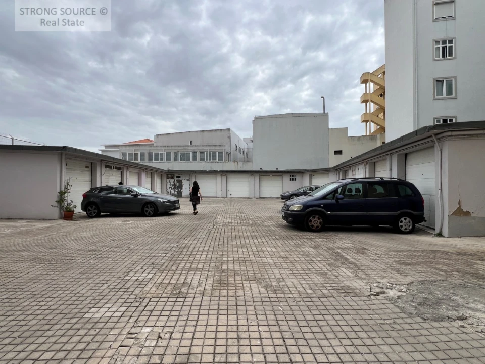 Apartamento T4 para Venda em Arroios Foto 68