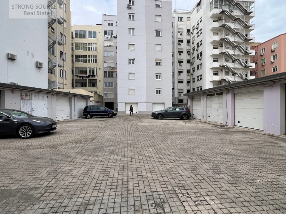 Apartamento T4 para Venda em Arroios Foto 74