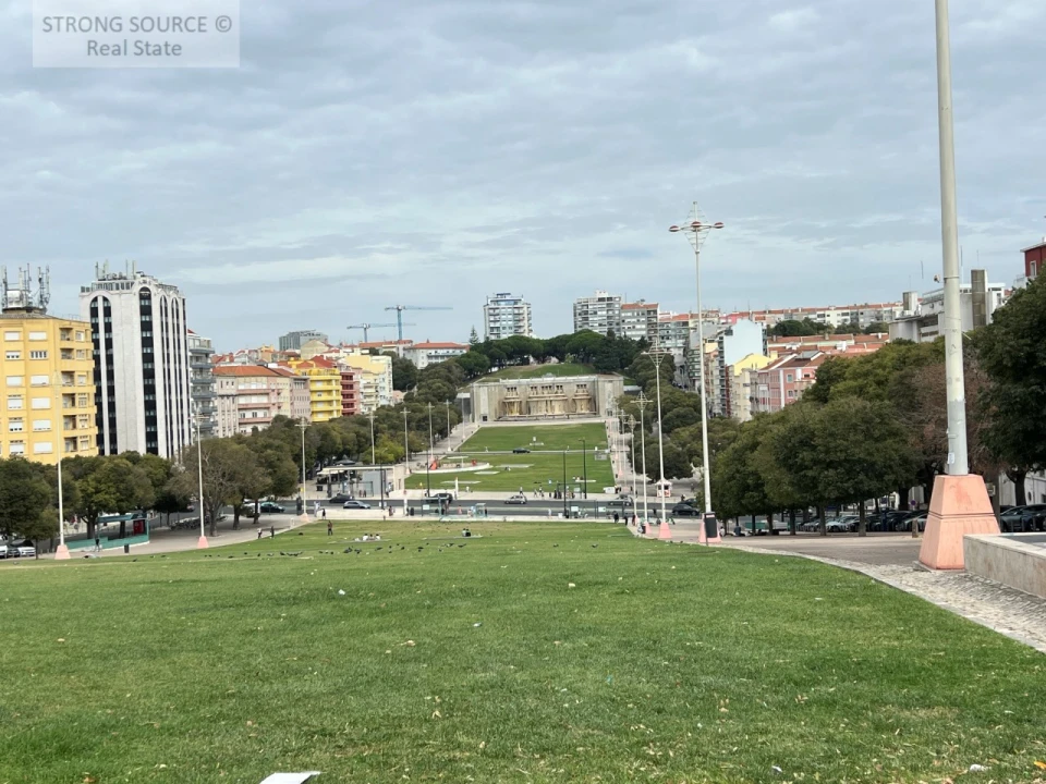 Apartamento T4 para Venda em Arroios Foto 82