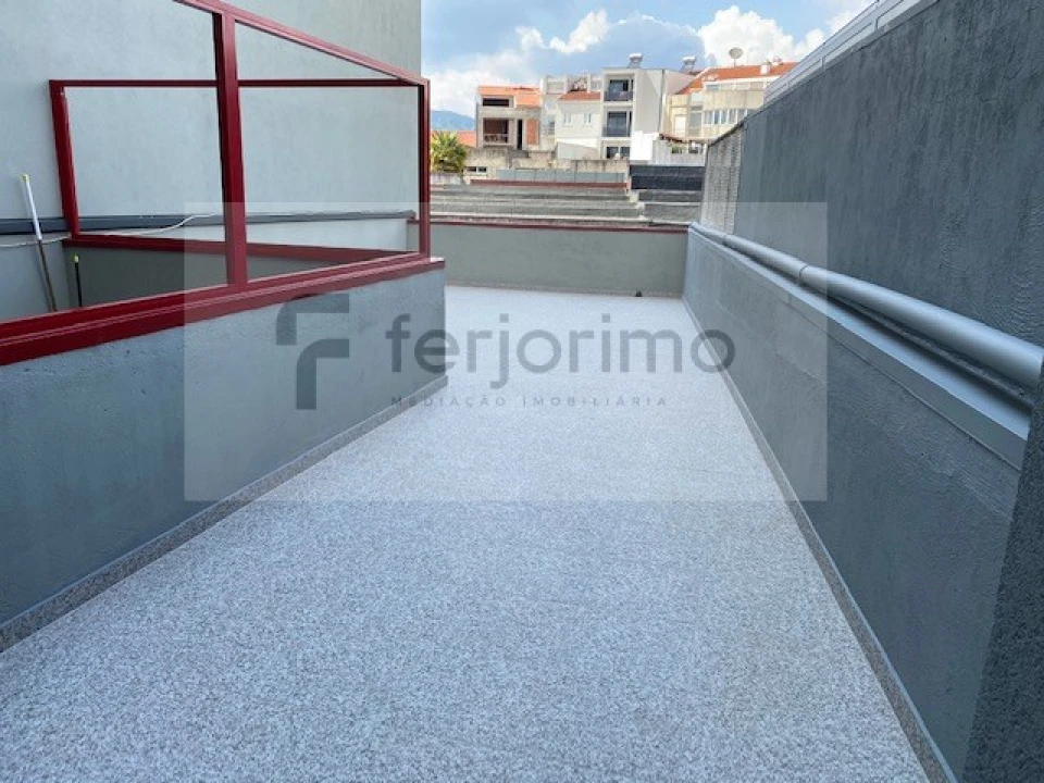 Apartamento T3 para Venda em Caldelas Foto 14