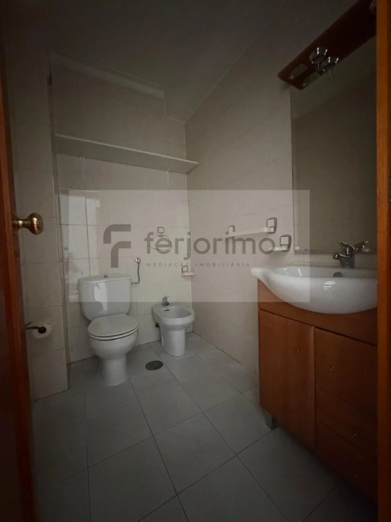 Apartamento T3 para Venda em Caldelas Foto 8