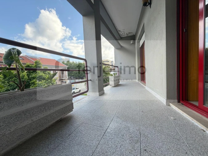 Apartamento T3 para Venda em Caldelas Foto 9