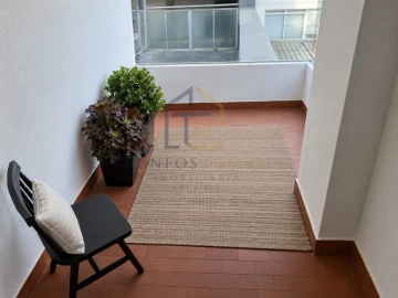 Apartamento T3 para Venda em Póvoa de Varzim, Beiriz e Argivai
