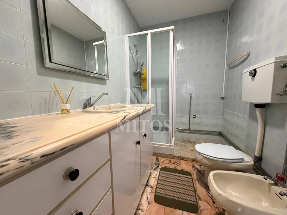 Apartamento T2 para Venda em Darque Foto 6