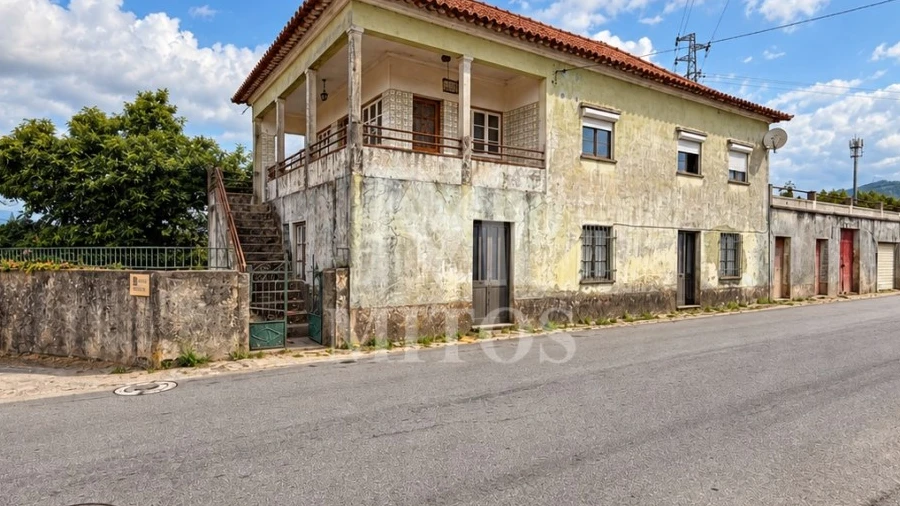 Moradia T5 para Venda em Barroselas e Carvoeiro