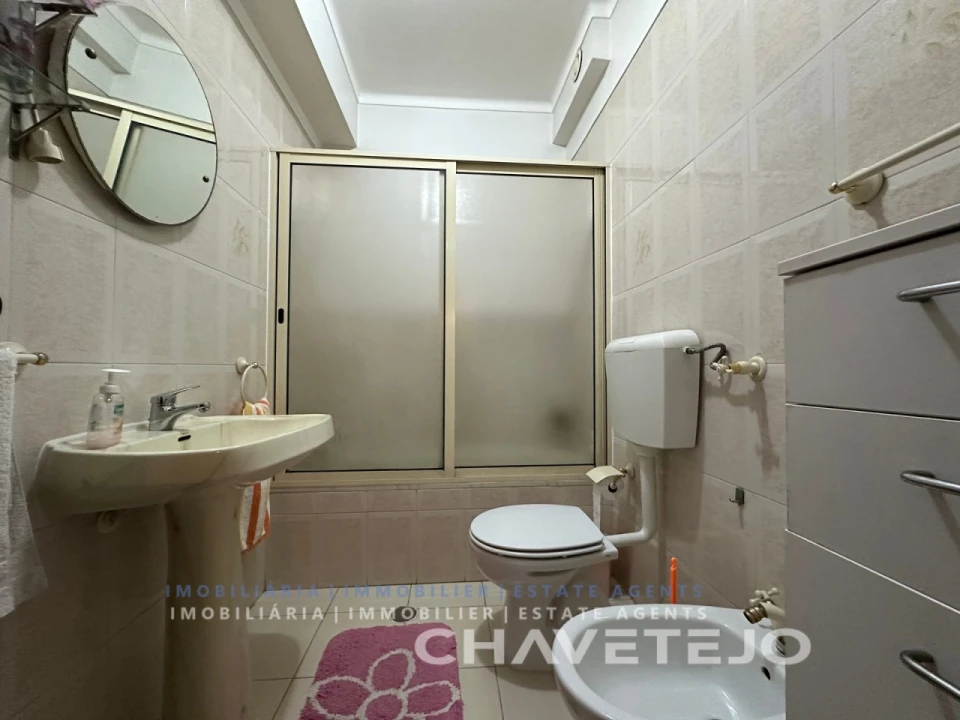 Apartamento T3 para Venda em São João Baptista e Santa Maria dos Olivais Foto 5