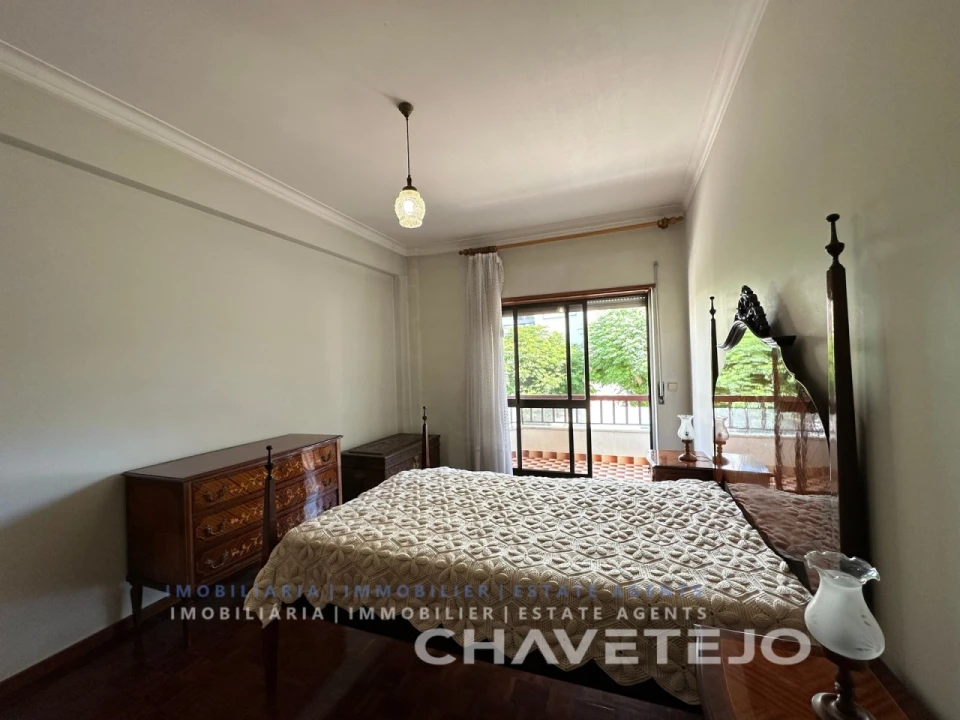 Apartamento T3 para Venda em São João Baptista e Santa Maria dos Olivais Foto 13