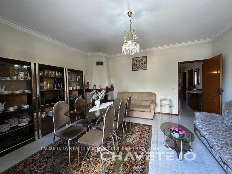 Apartamento T3 para Venda em São João Baptista e Santa Maria dos Olivais Foto 19