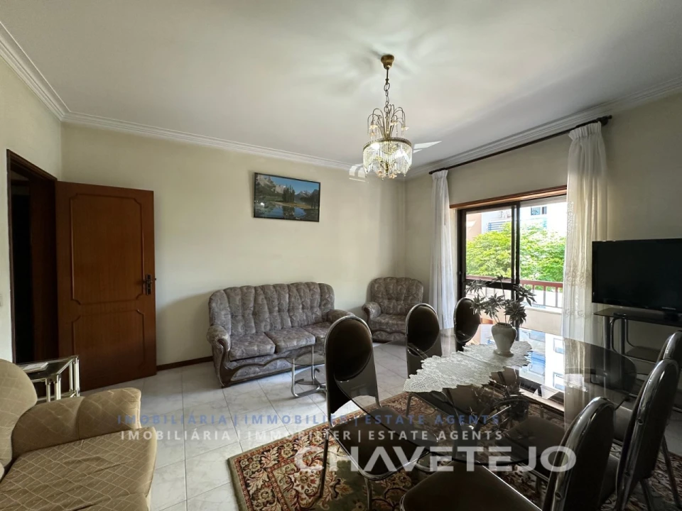 Apartamento T3 para Venda em São João Baptista e Santa Maria dos Olivais Foto 20