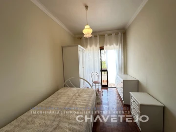 Apartamento T3 para Venda em São João Baptista e Santa Maria dos Olivais
