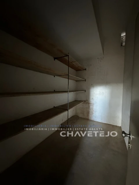 Apartamento T3 para Venda em São João Baptista e Santa Maria dos Olivais