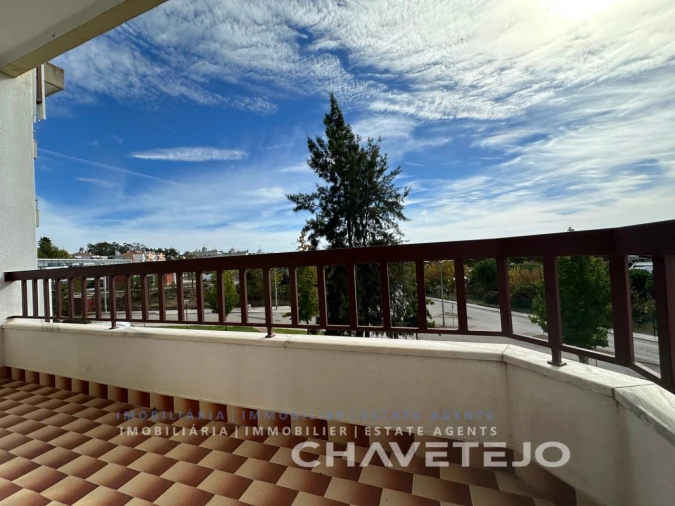 Apartamento T3 para Venda em São João Baptista e Santa Maria dos Olivais Foto 15