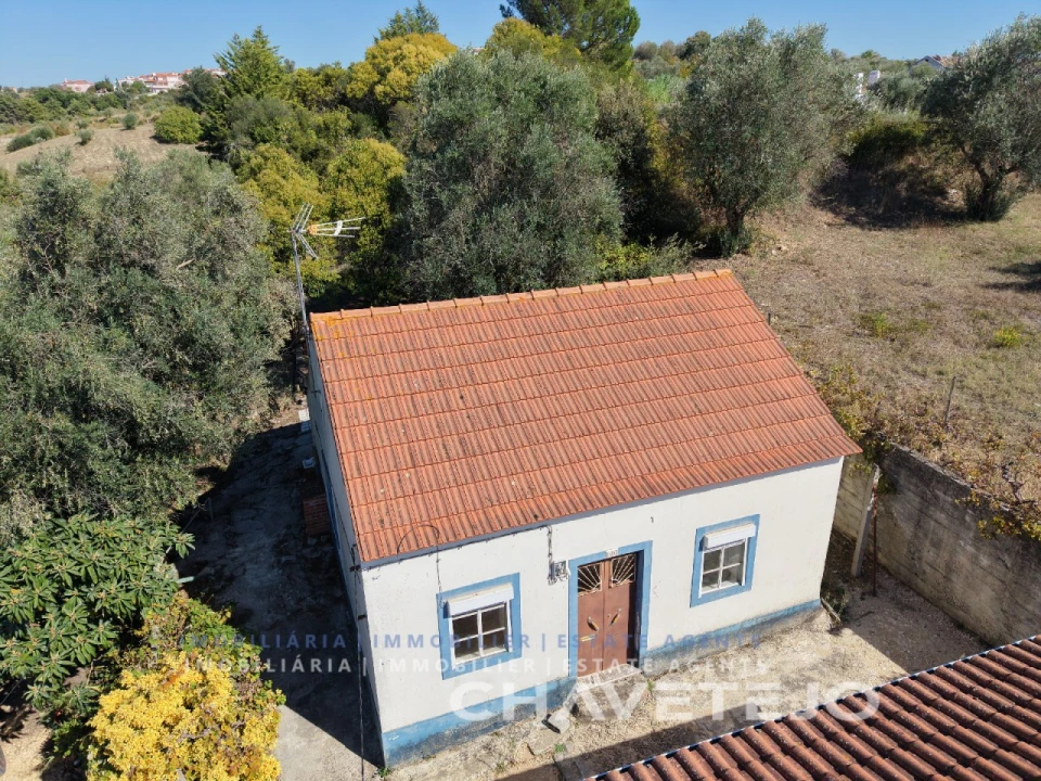 Moradia T3 para Venda em São João Baptista e Santa Maria dos Olivais Foto 1