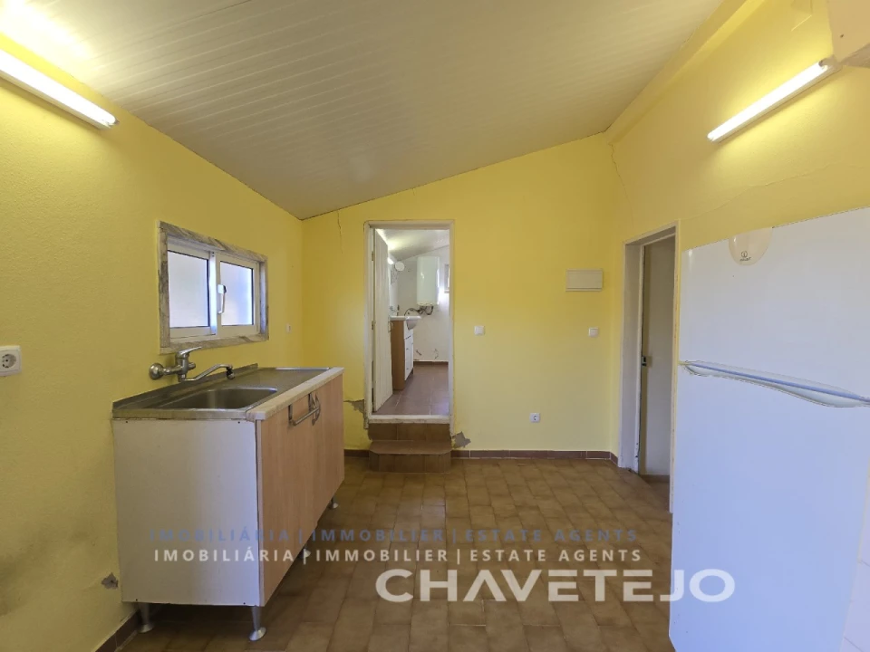 Moradia T3 para Venda em São João Baptista e Santa Maria dos Olivais Foto 4