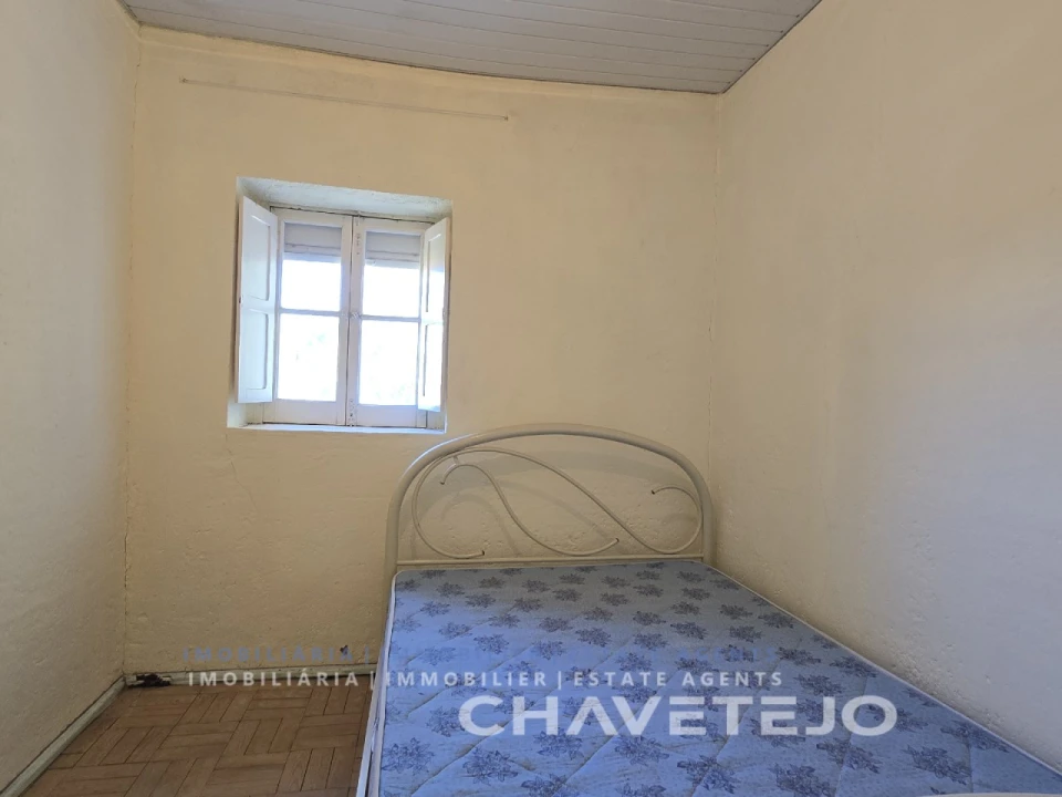 Moradia T3 para Venda em São João Baptista e Santa Maria dos Olivais Foto 8