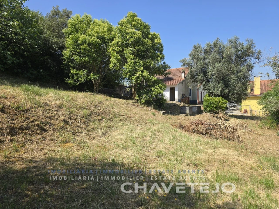 Moradia T3 para Venda em São João Baptista e Santa Maria dos Olivais Foto 11
