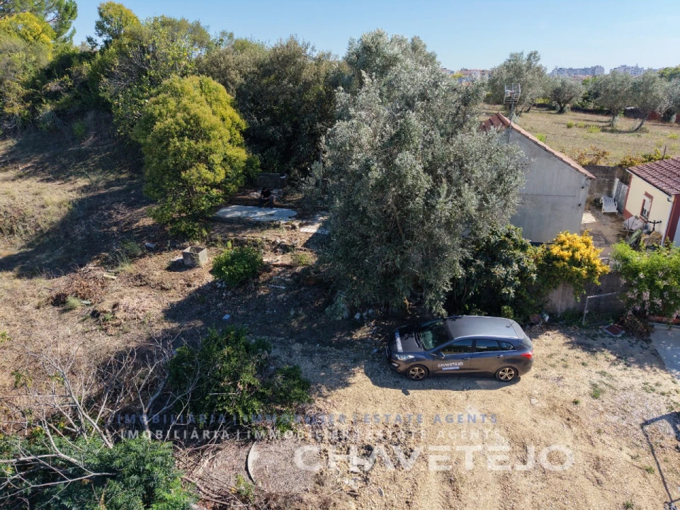 Moradia T3 para Venda em São João Baptista e Santa Maria dos Olivais Foto 18