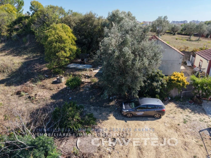 Moradia T3 para Venda em São João Baptista e Santa Maria dos Olivais Foto 18