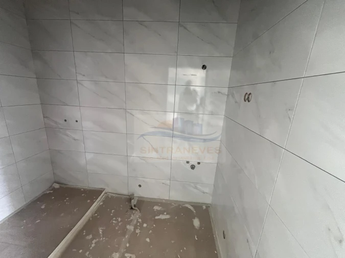 Apartamento T1 para Venda em Vialonga Foto 8