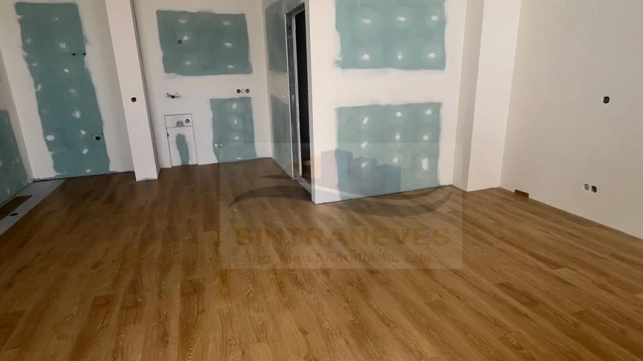 Apartamento T1 para Venda em Vialonga