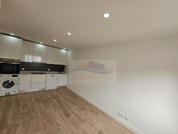 Apartamento T3 para Venda em Venteira