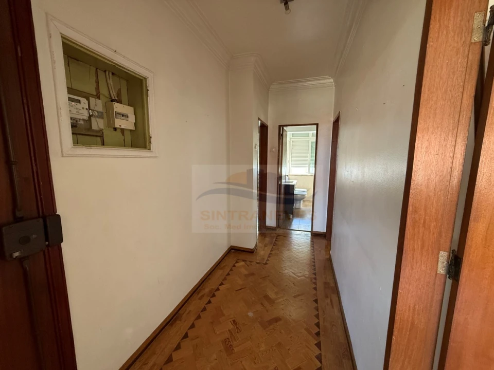 Apartamento T2 para Venda em Falagueira-Venda Nova Foto 13