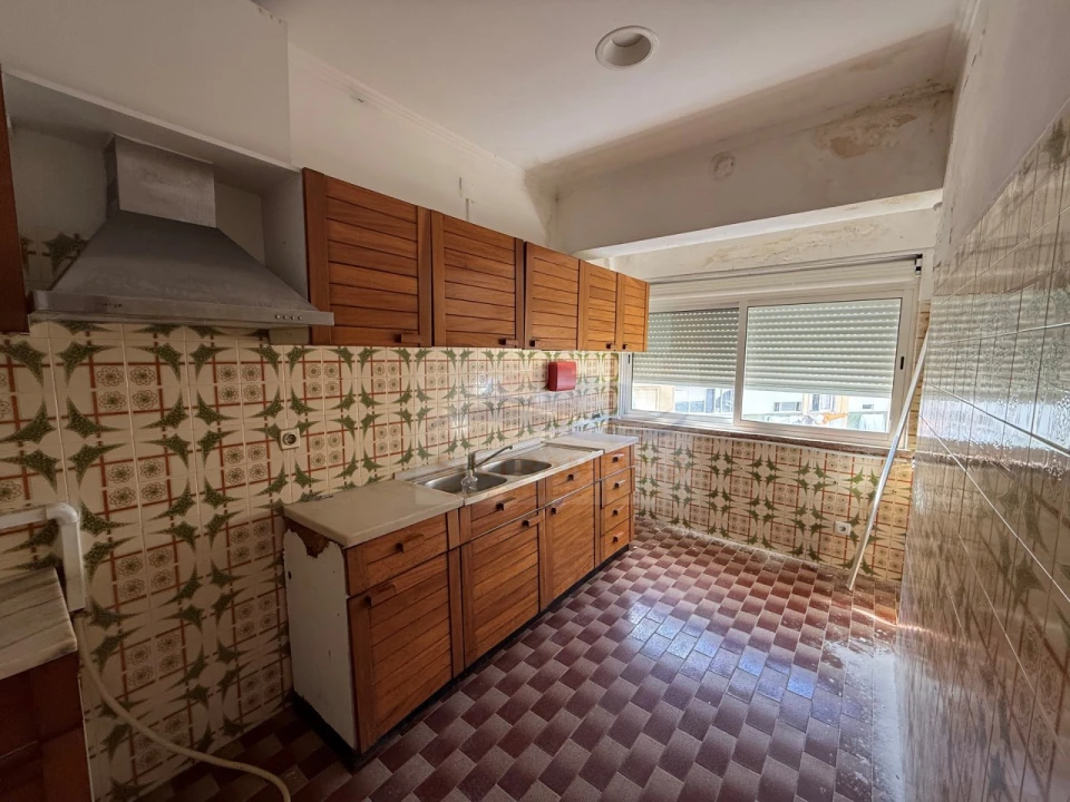 Apartamento T2 para Venda em Falagueira-Venda Nova Foto 14