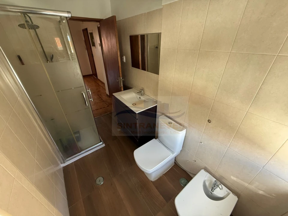 Apartamento T2 para Venda em Falagueira-Venda Nova Foto 21